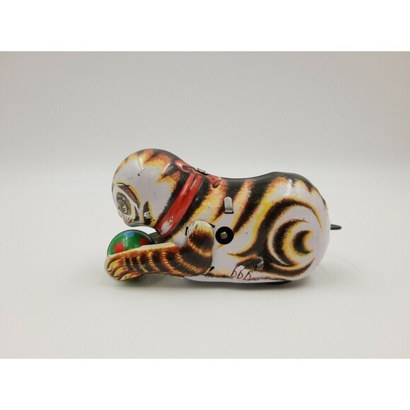 Vintage Wind Up Tin Metal Cat With Ball  Litho Toy No Key - Picture 4 of 9